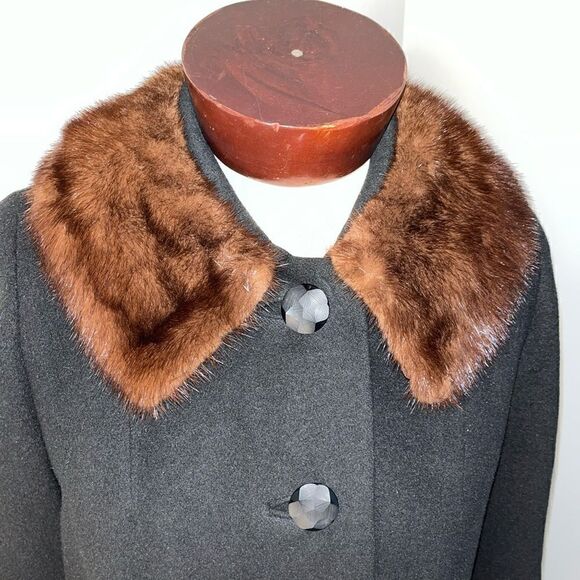VINTAGE Black Cashmere Fur collar Pioneer Coat Co. for Hudson Belk Retro 60’s M - Picture 3 of 16
